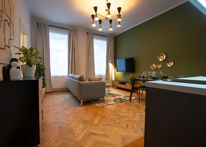 Brand New 2-room