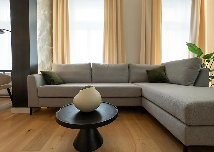 Brand New 2-room * וינה