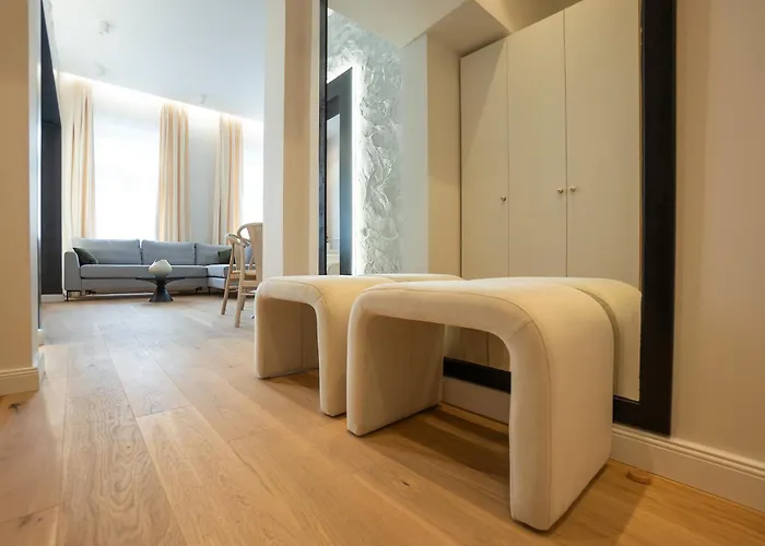 Brand New 2-room דירה