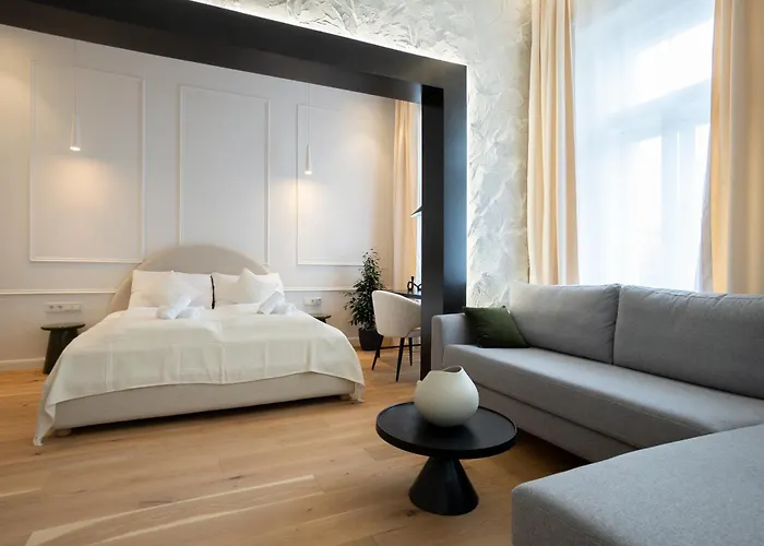 Brand New 2-room